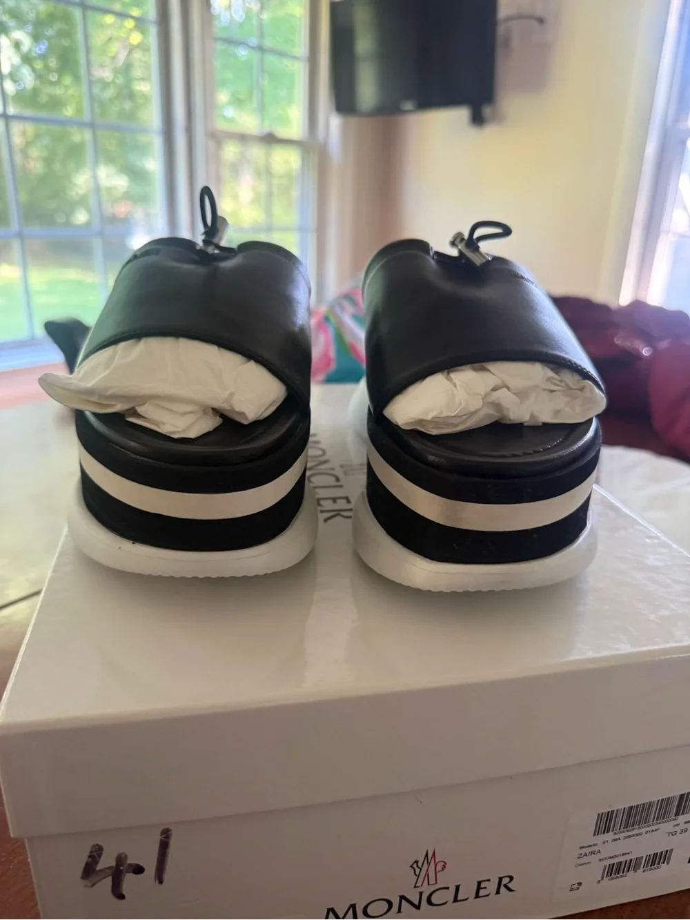 Gorgeous Guaranteed Authentic Moncler Zaira Platform Leather Slides